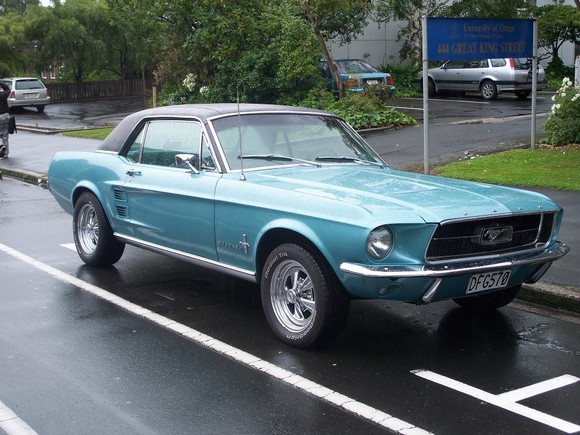 stockvault-mustang